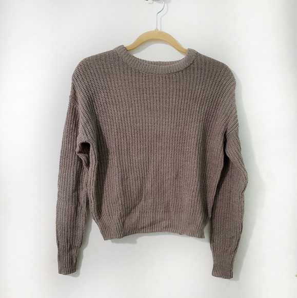 Urban Outfitters Gray Cropped Crew Neck Sweater XS - Picture 1 of 8